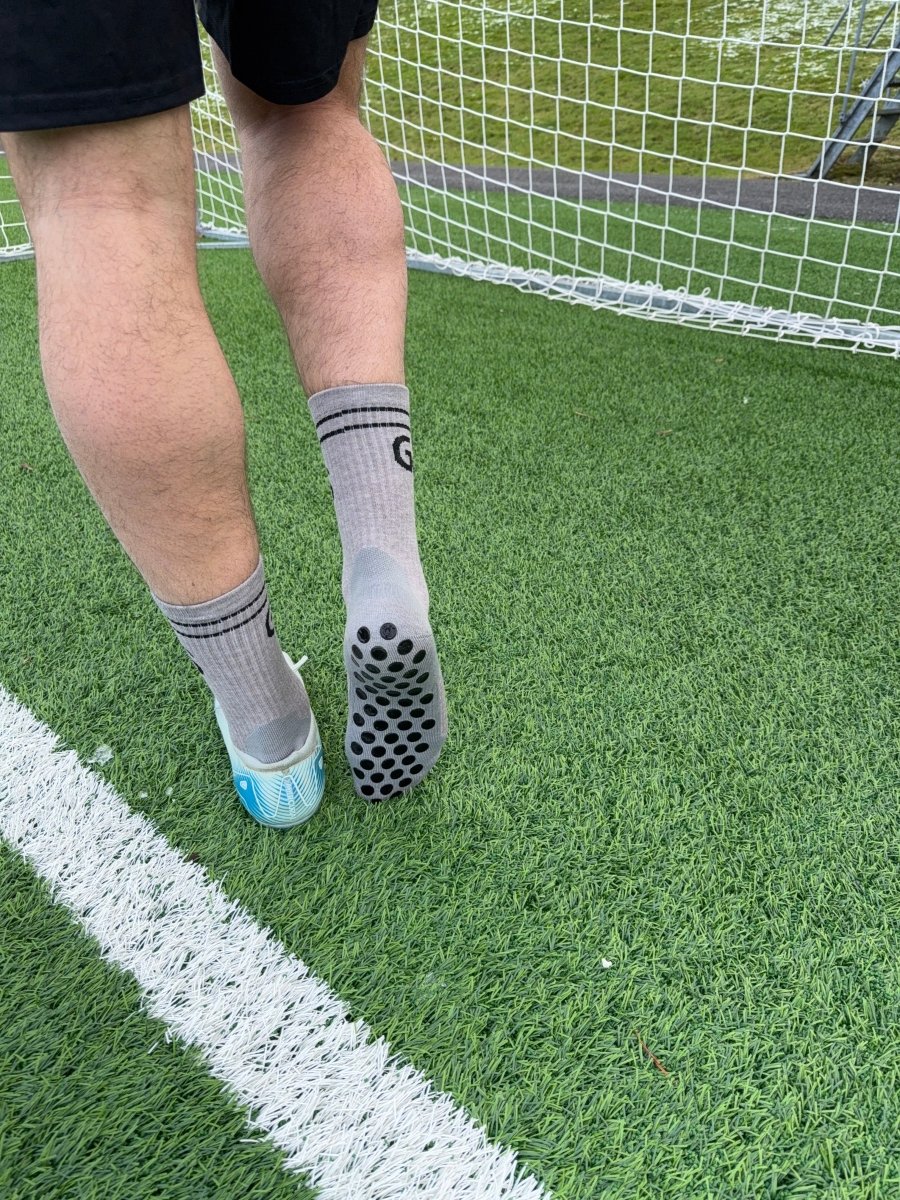 2.0 Ull - Grå gripsokker med svart logo - GSPERFORMANCE