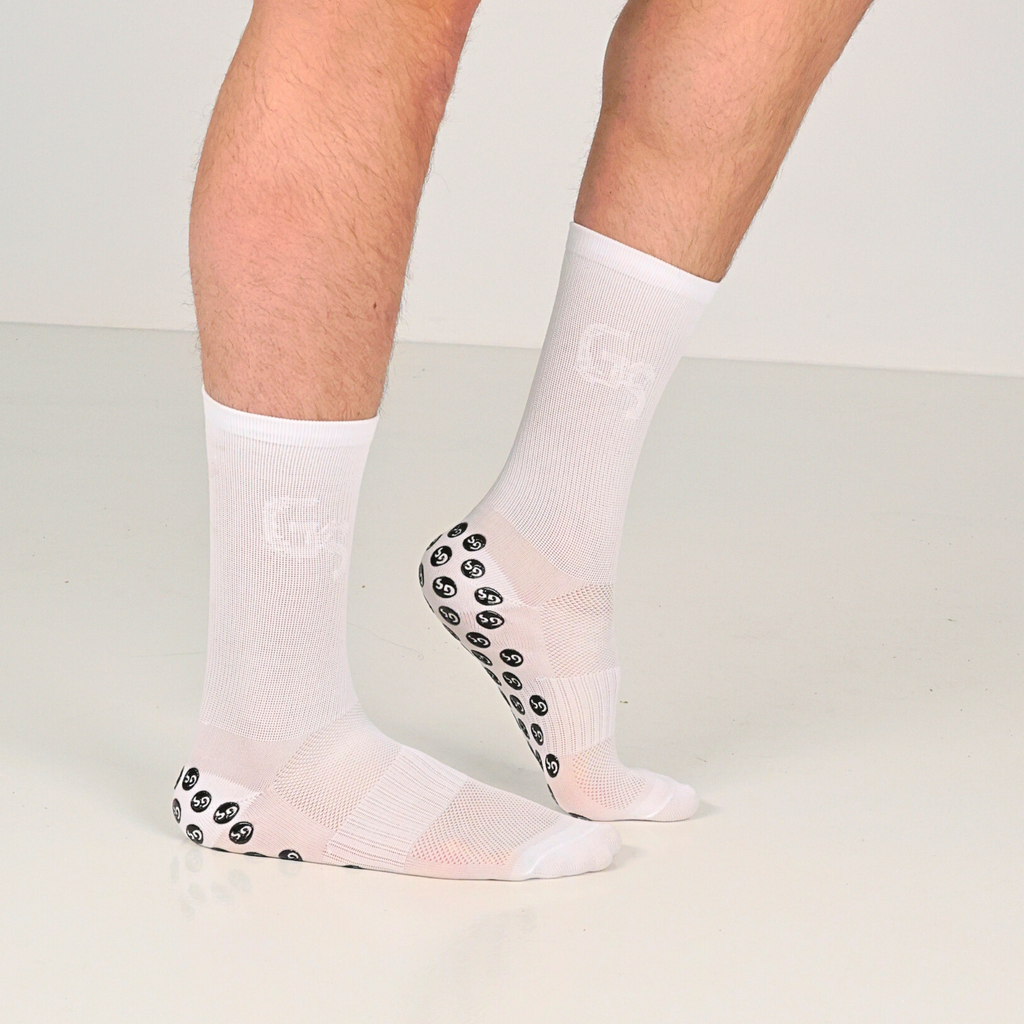 Tynne - Hvite gripsokker med hvit logo